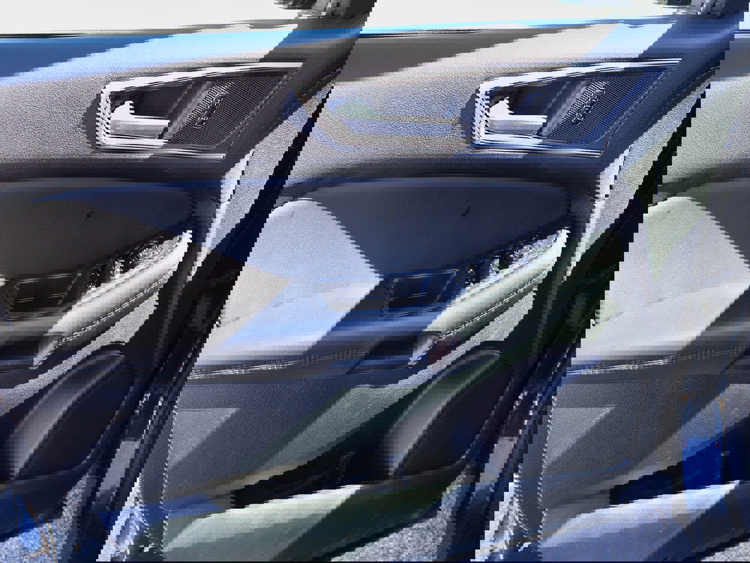 Used 2024 Ford Edge SEL w/ Convenience Package image 14