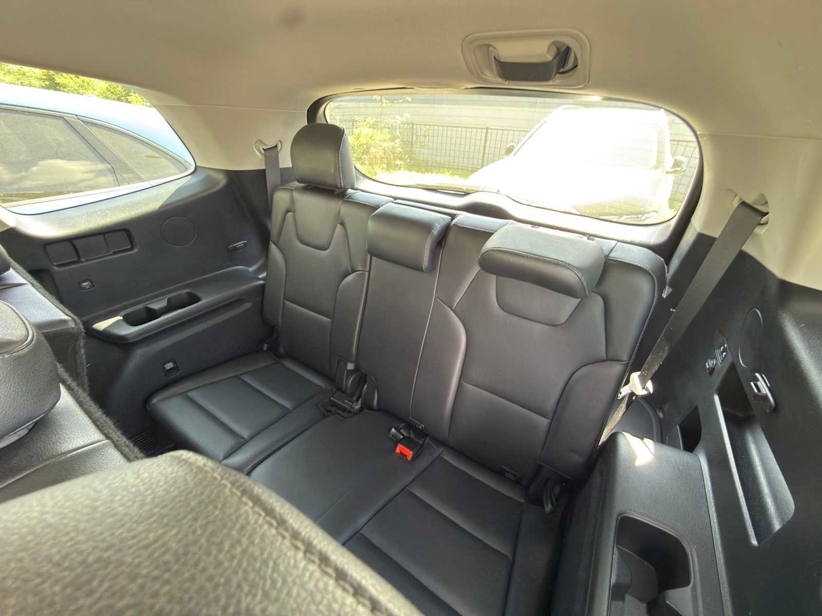 Used 2020 Kia Telluride EX image 30