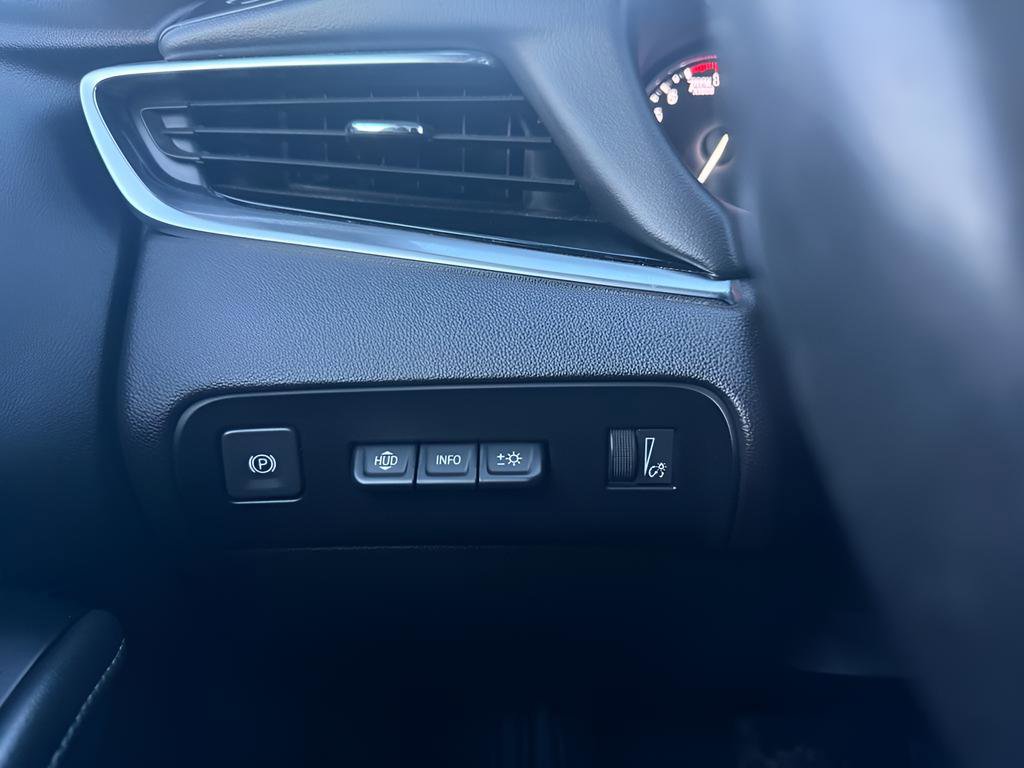 Certified 2023 Buick Enclave Avenir w/ Avenir Technology Package image 23