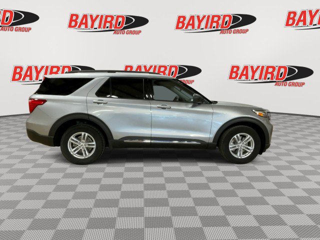 Used 2023 Ford Explorer XLT w/ Equipment Group 202A AWD/4WD image 9