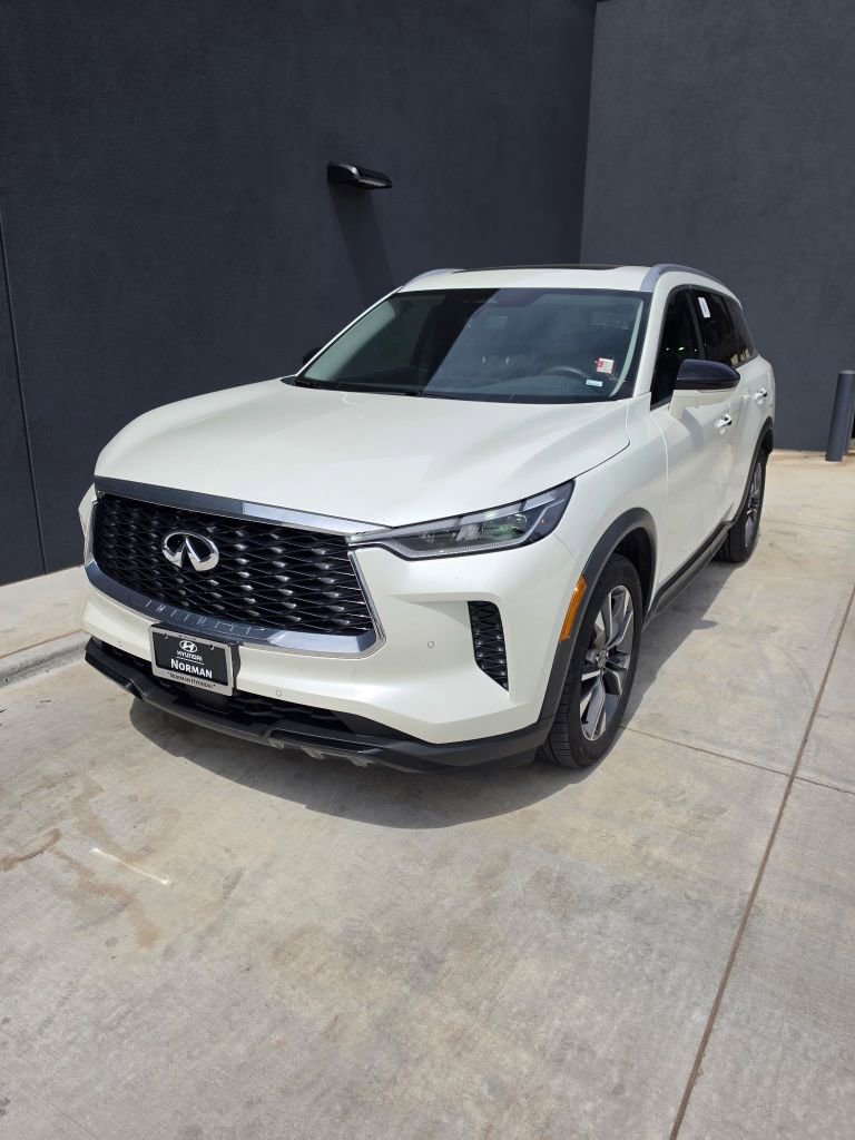 Used 2024 INFINITI QX60 Luxe AWD/4WD image 1