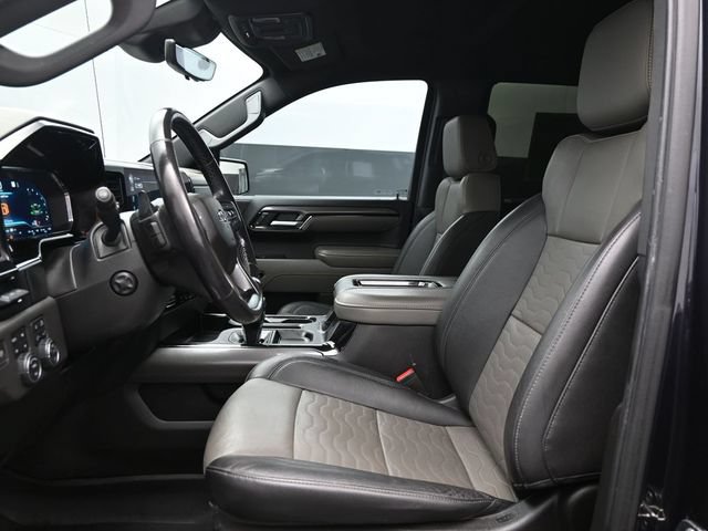 Used 2022 Chevrolet Silverado 1500 ZR2 w/ Technology Package AWD/4WD image 11