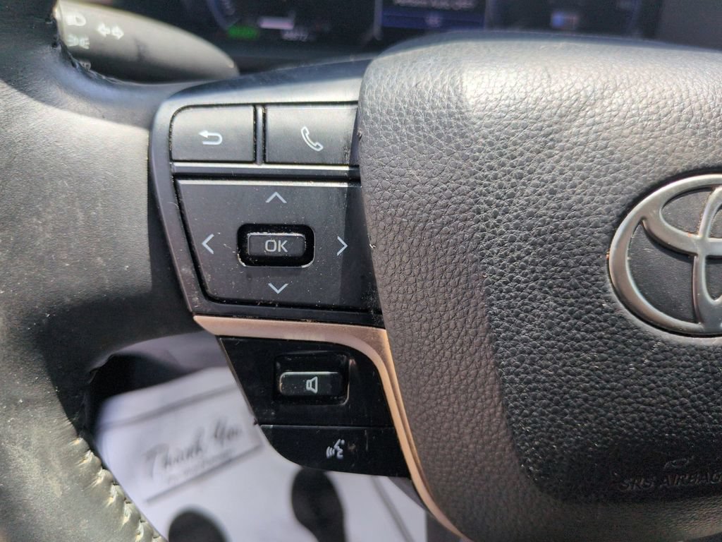 Used 2023 Toyota Crown AWD/4WD image 17