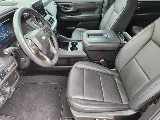 Used 2024 Chevrolet Suburban High Country AWD/4WD image 10