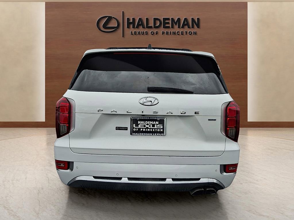 Used 2021 Hyundai Palisade Calligraphy image 5