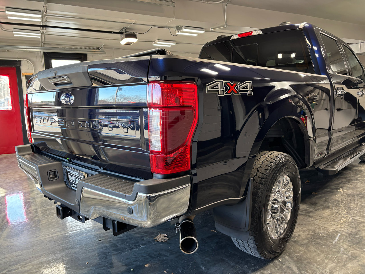 Used 2021 Ford F250 XLT w/ XLT Premium Package image 12