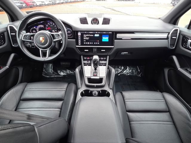 Used 2020 Porsche Cayenne image 18