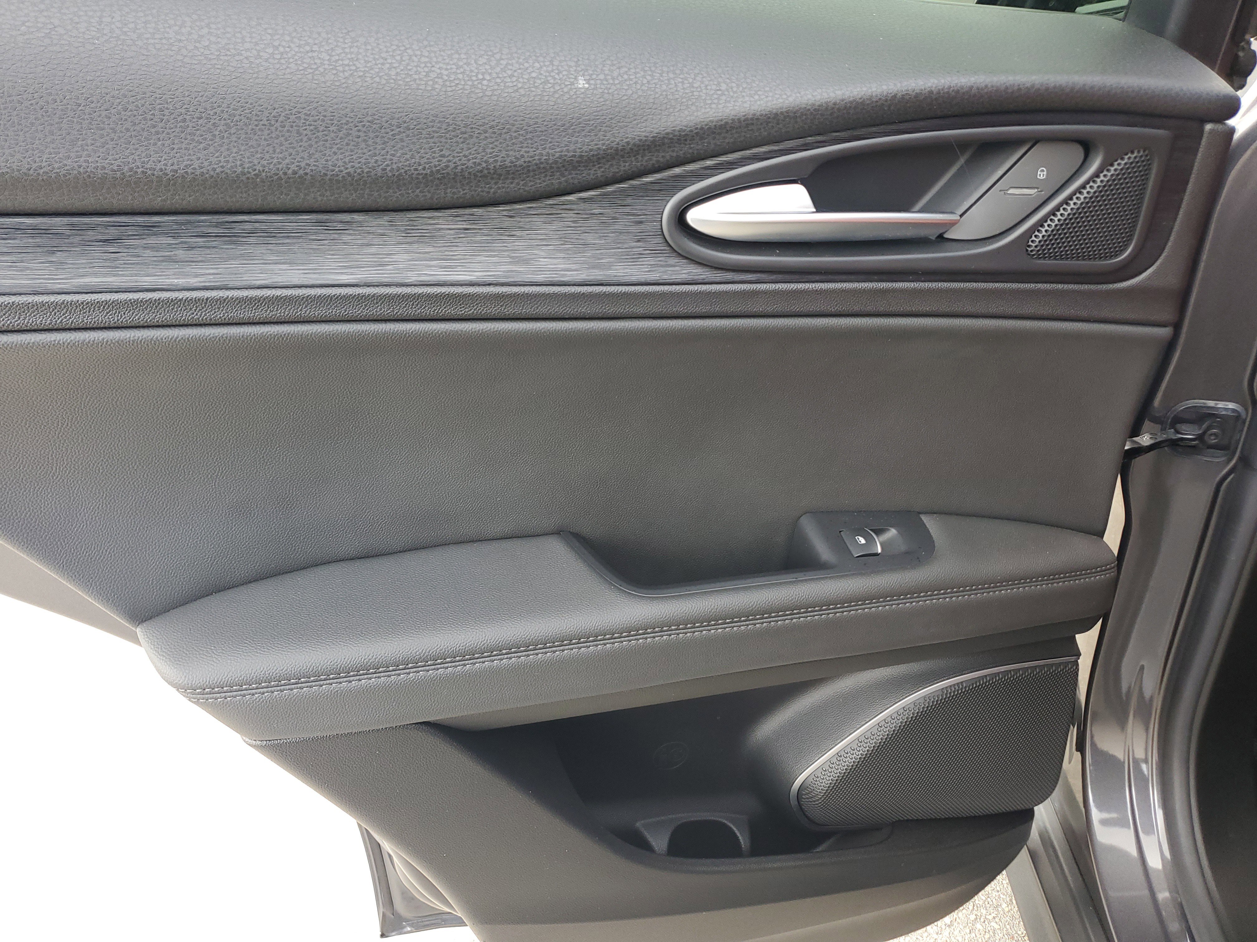 Used 2022 Alfa Romeo Stelvio Sprint image 29