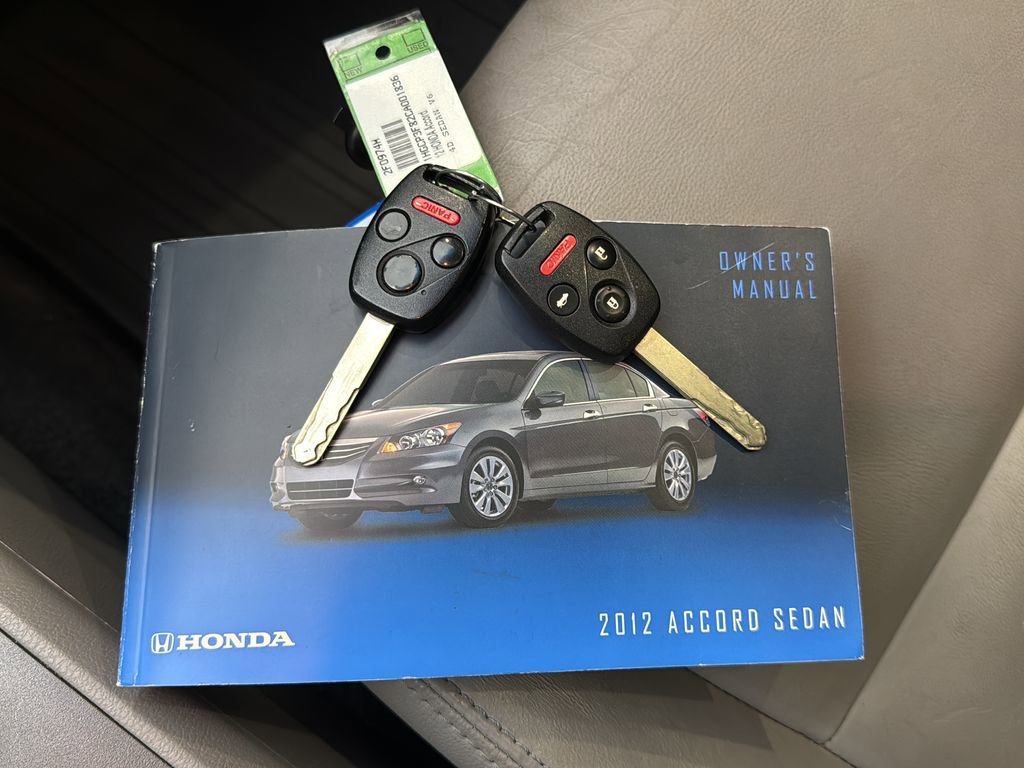 Used 2012 Honda Accord EX-L image 33