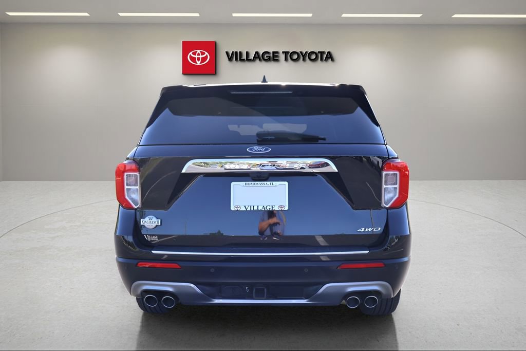 Used 2021 Ford Explorer King Ranch w/ Premium Technology Package image 4