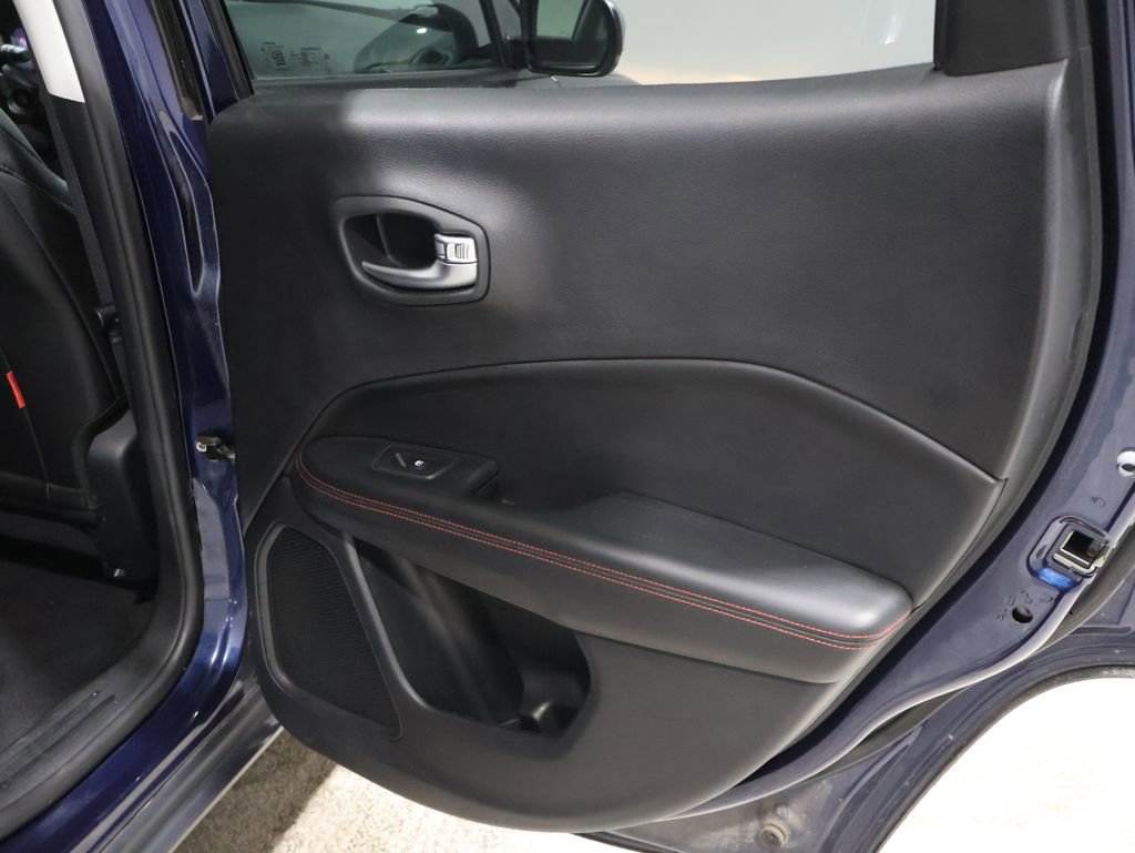 Used 2018 Jeep Compass Trailhawk w/ Leather Interior Group image 24