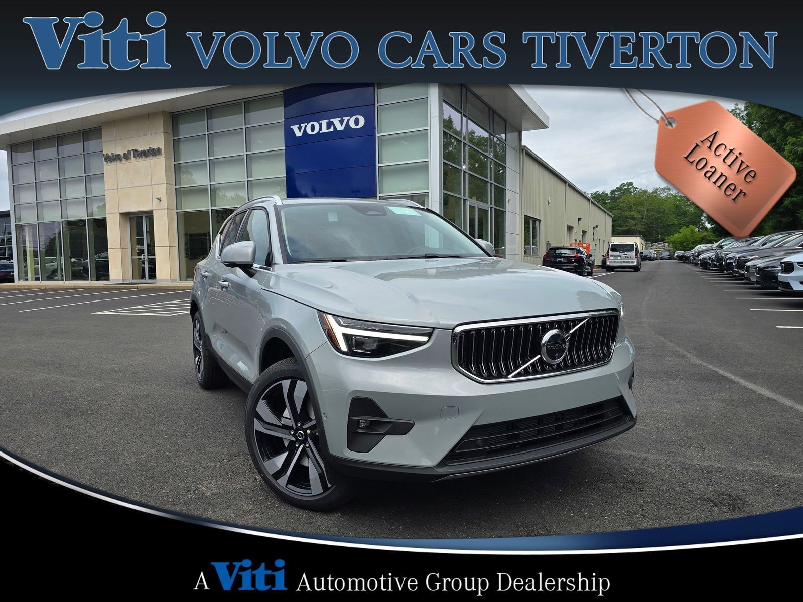 Used 2025 Volvo XC40 B5 Plus w/ Protection Package Premier video 1