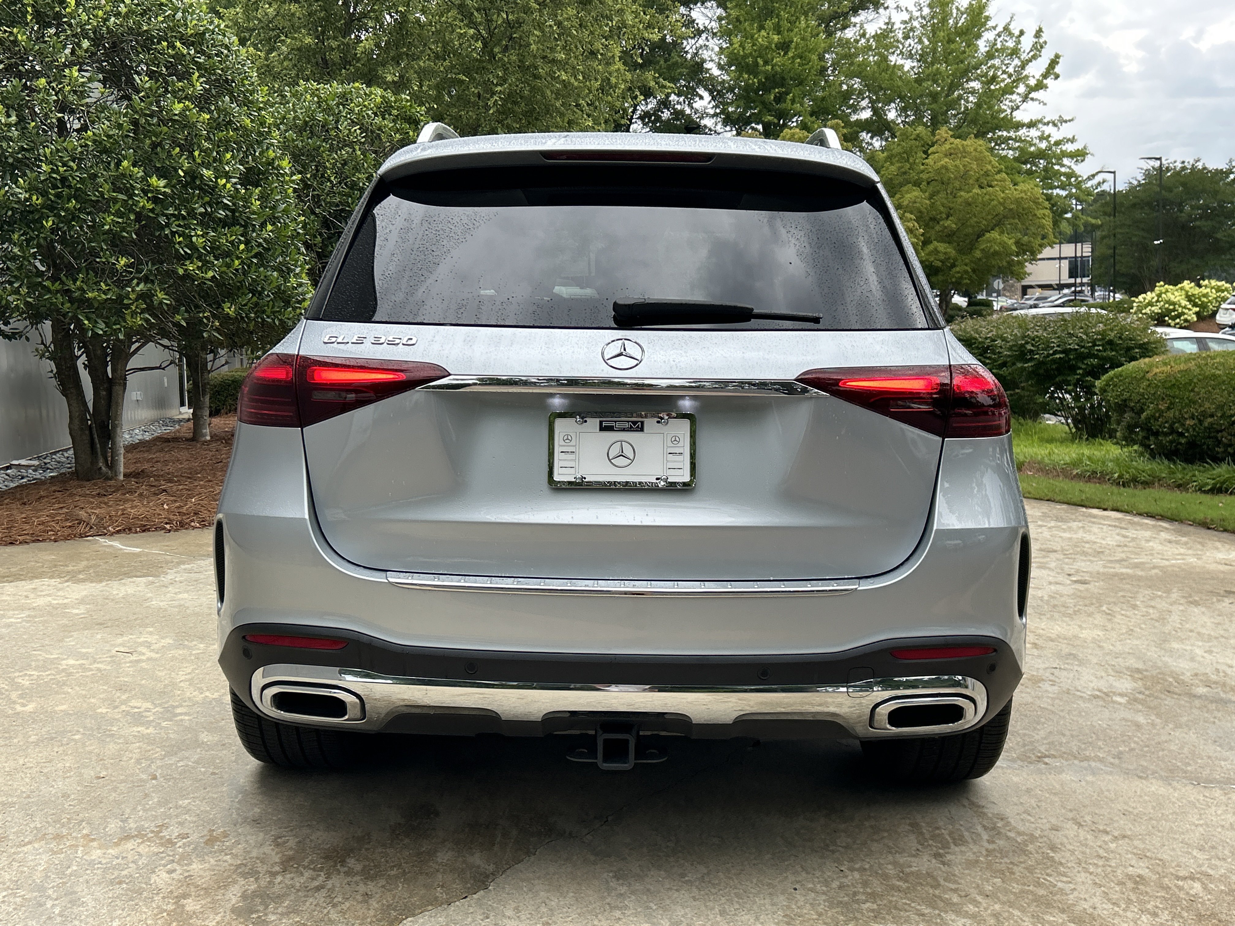Certified 2025 Mercedes-Benz GLE 350 4MATIC w/ AMG Line Exterior image 7