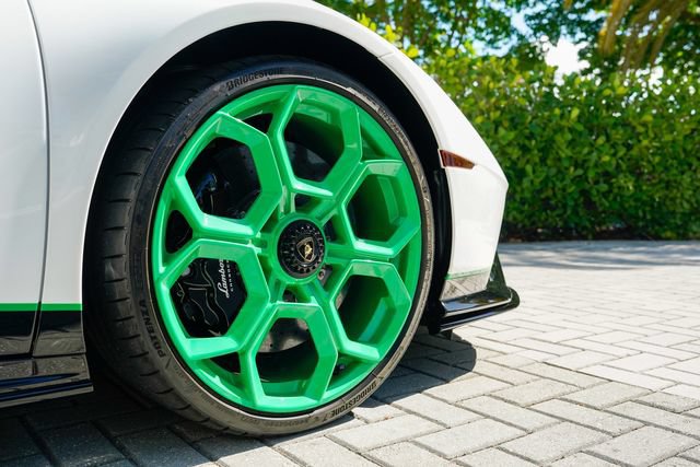 Used 2023 Lamborghini Huracan Tecnica RWD image 52
