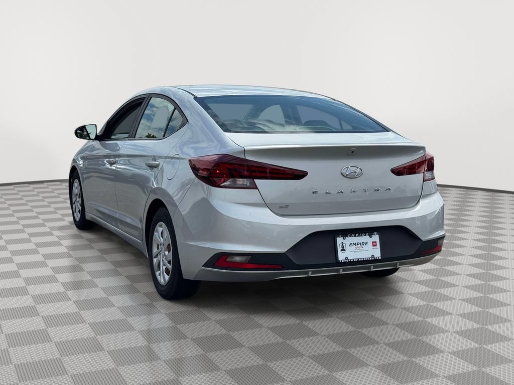 Used 2019 Hyundai Elantra SE w/ Cargo Package FWD image 6