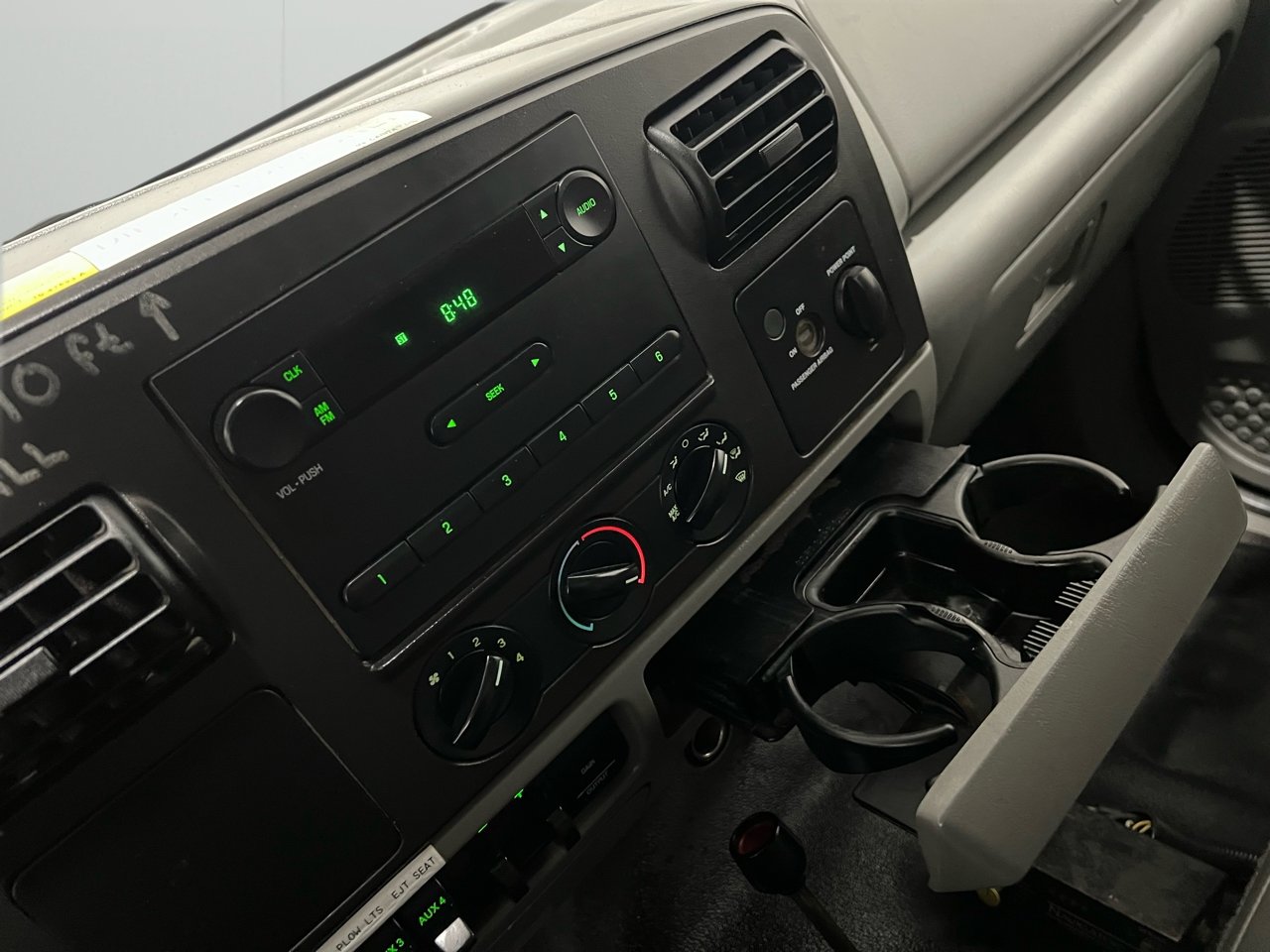 Used 2007 Ford F450 2WD Regular Cab Super Duty image 35