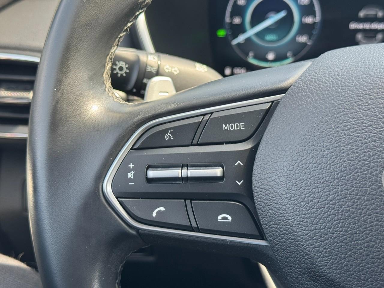 Used 2022 Hyundai Santa Fe Blue image 23