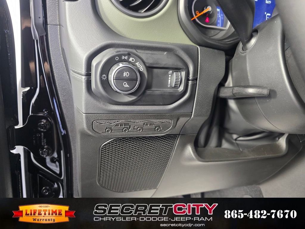 New 2025 Jeep Gladiator Mojave image 15