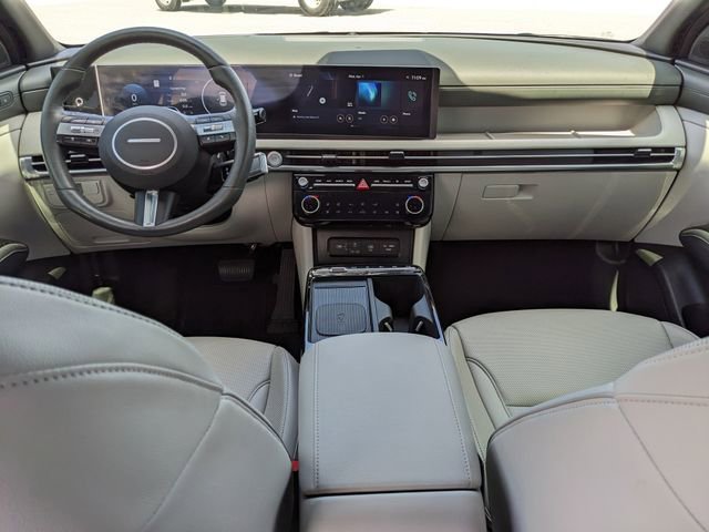 Used 2025 Hyundai Tucson Limited image 15