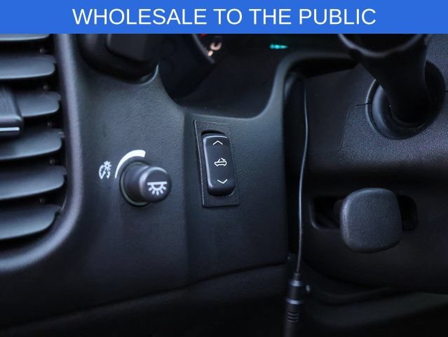 Used 2009 Chevrolet Corvette Convertible w/ Preferred Equipment Group RWD image 31