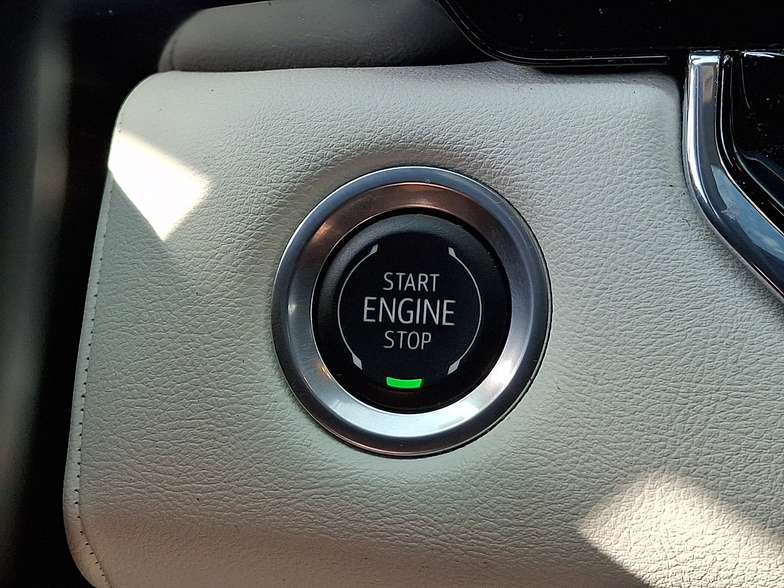 Used 2024 GMC Canyon AT4X AWD/4WD image 27