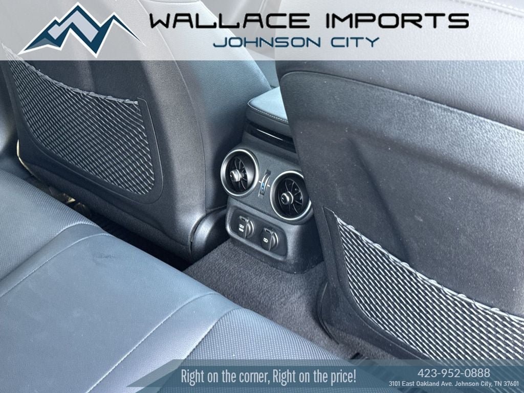 Used 2023 Kia Stinger GT-Line w/ Sun & Sound Package RWD image 40