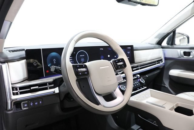 Used 2025 Hyundai Santa Fe Calligraphy FWD image 15