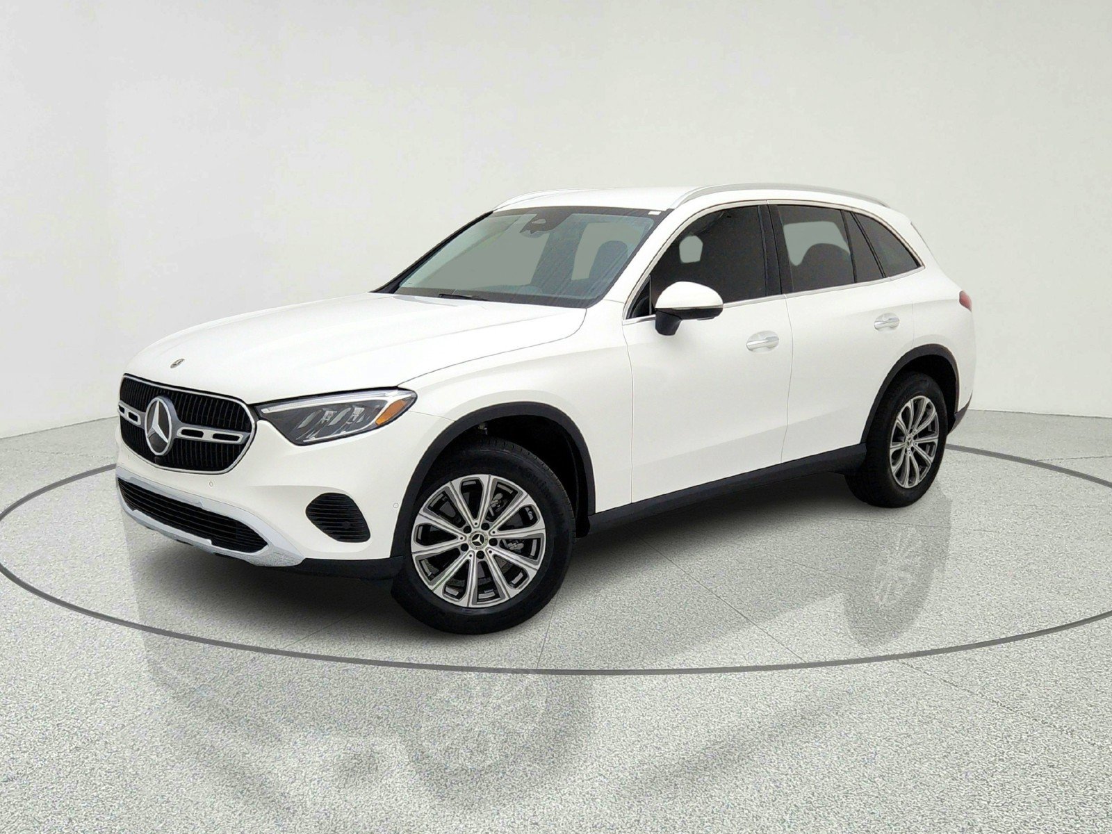 Certified 2024 Mercedes-Benz GLC 300 image 1