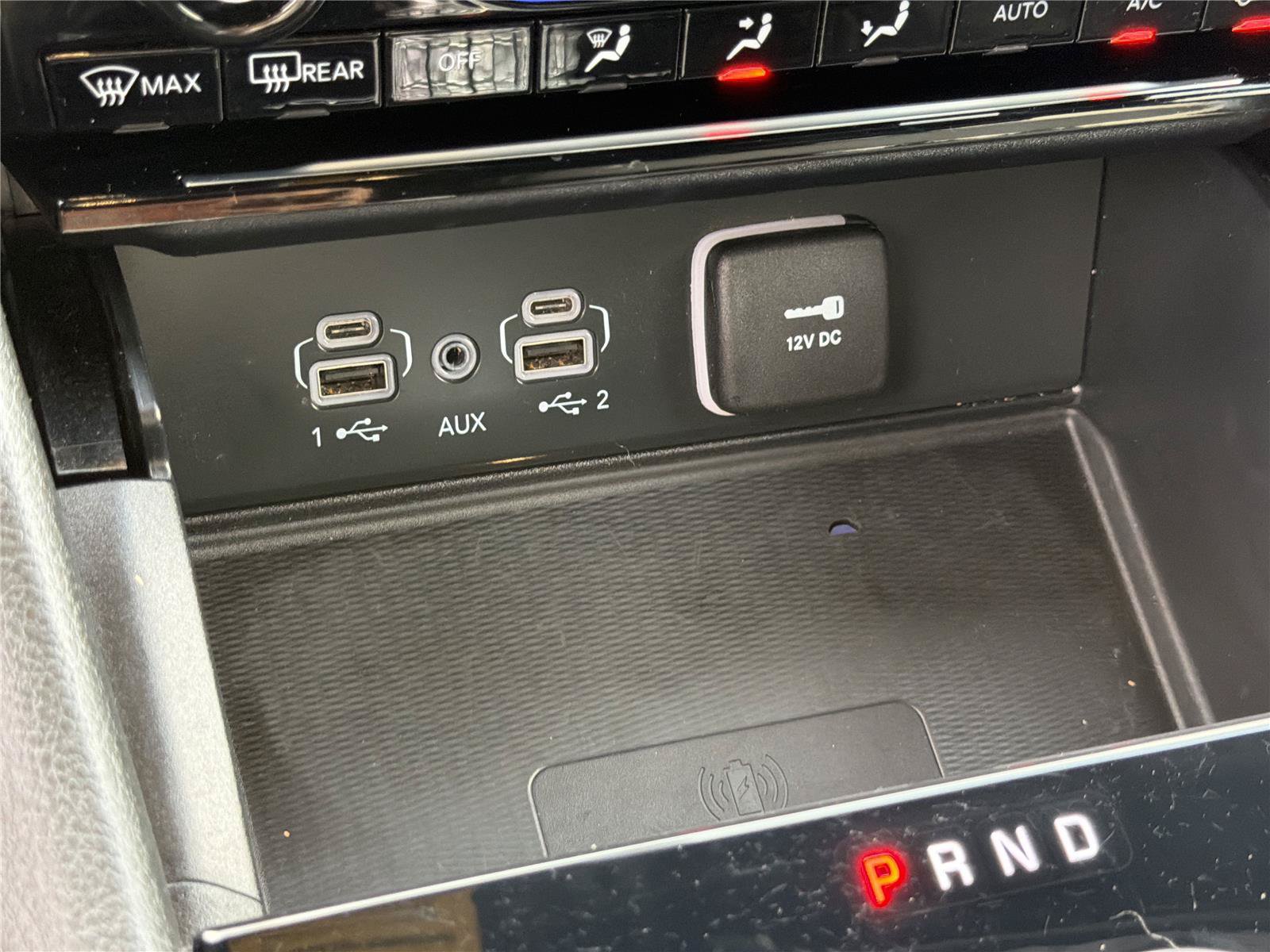 Used 2024 Jeep Grand Cherokee Altitude AWD/4WD image 31