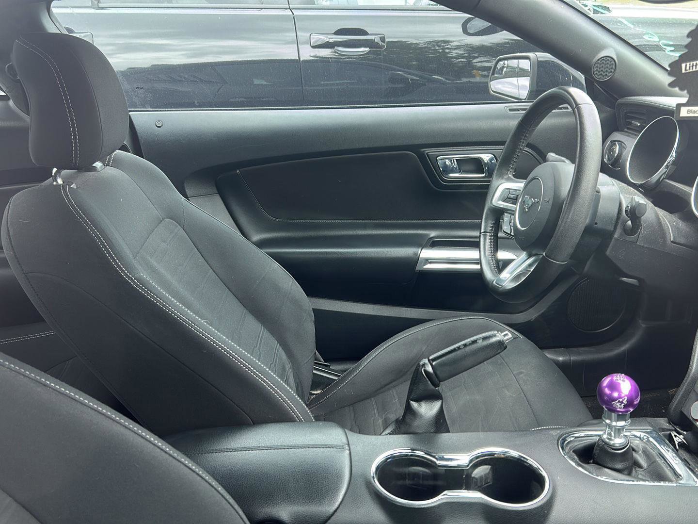 Used 2015 Ford Mustang GT RWD image 10