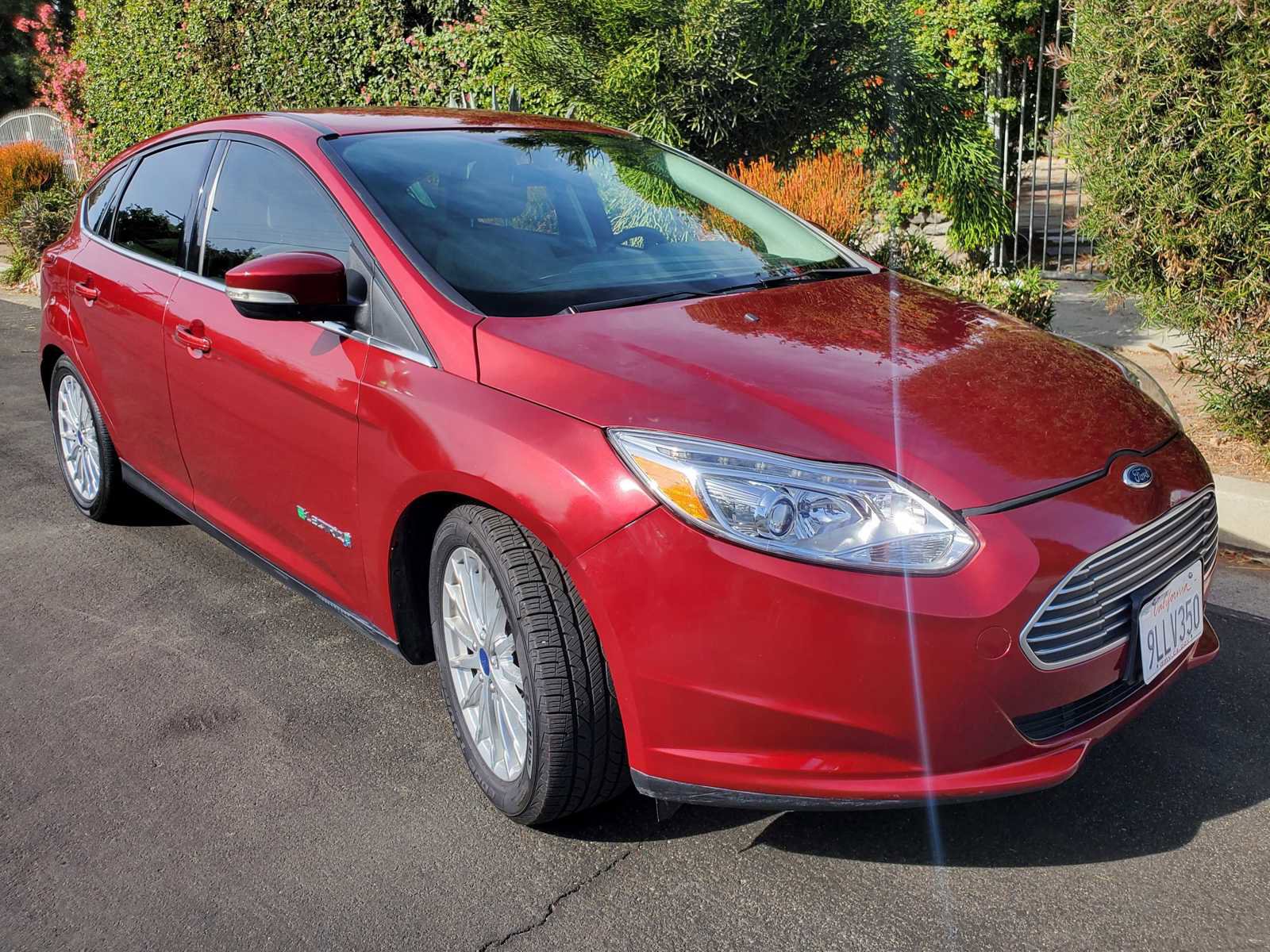 Used 2015 Ford Focus Electric Hatchback image 2