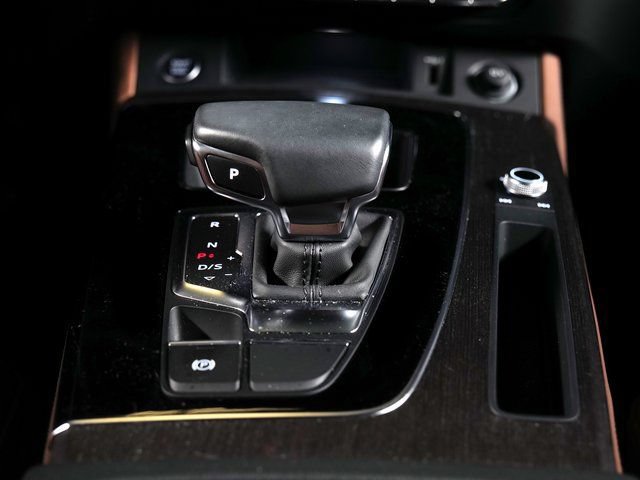 Certified 2025 Audi Q5 Prestige AWD/4WD image 14