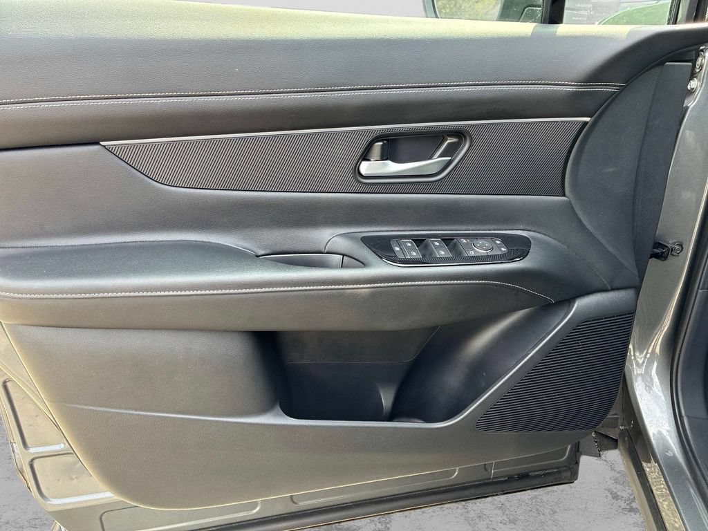 Certified 2025 Nissan Murano SV AWD/4WD image 21