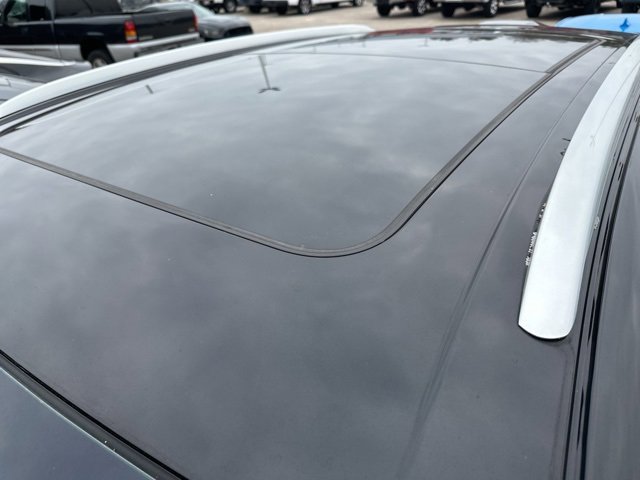 Used 2019 Lincoln Nautilus Reserve image 12