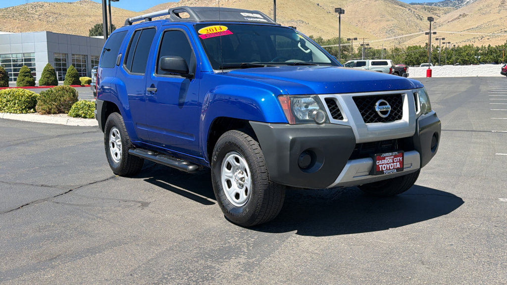 Used 2014 Nissan Xterra X AWD/4WD image 1