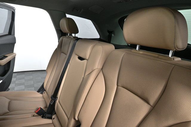 New 2025 Audi Q7 3.0T Premium Plus image 23