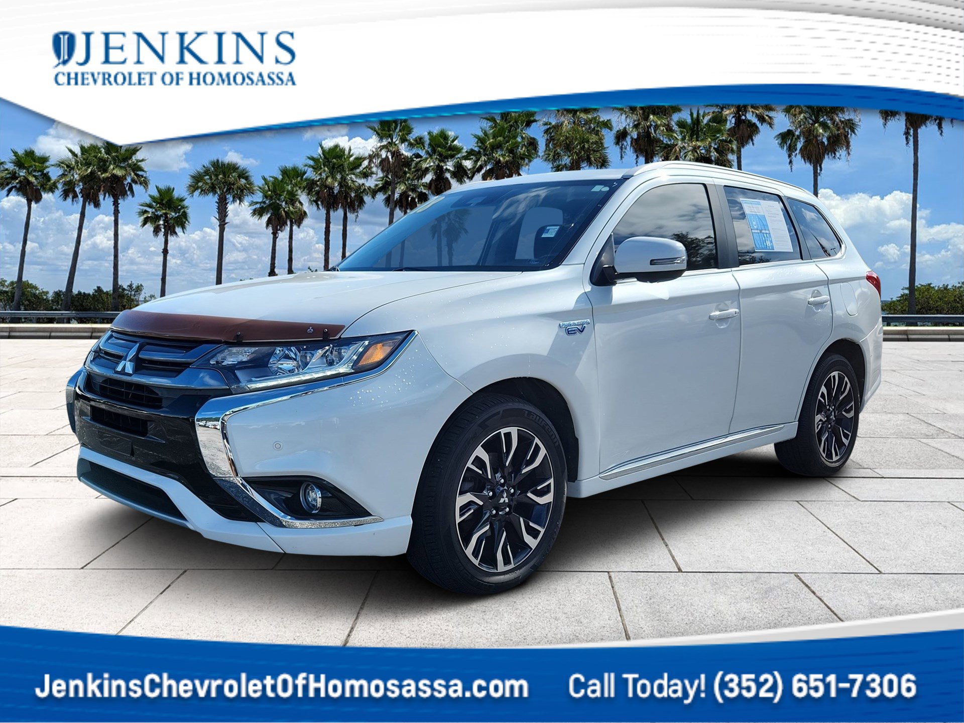 Used 2018 Mitsubishi Outlander GT image 1