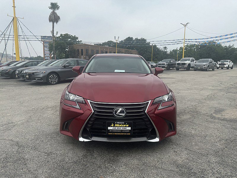 Used 2016 Lexus GS 200t image 2