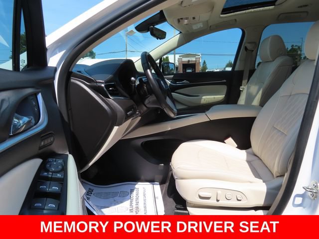 Used 2023 Buick Enclave Avenir w/ Trailering Package, 5000 lbs. AWD/4WD image 19