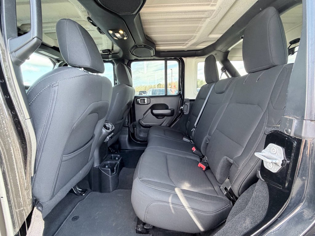 Used 2019 Jeep Wrangler Unlimited Sport S image 24
