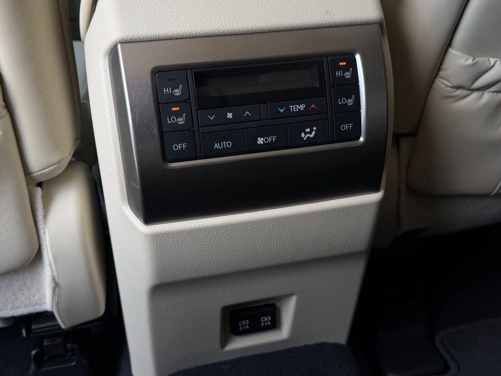 Used 2023 Lexus GX 460 Premium w/ Premium Package AWD/4WD image 25