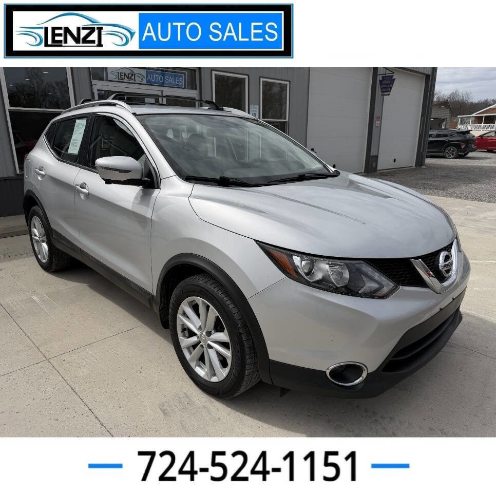 Used 2018 Nissan Rogue Sport SV w/ SV Technology Package AWD/4WD image 1