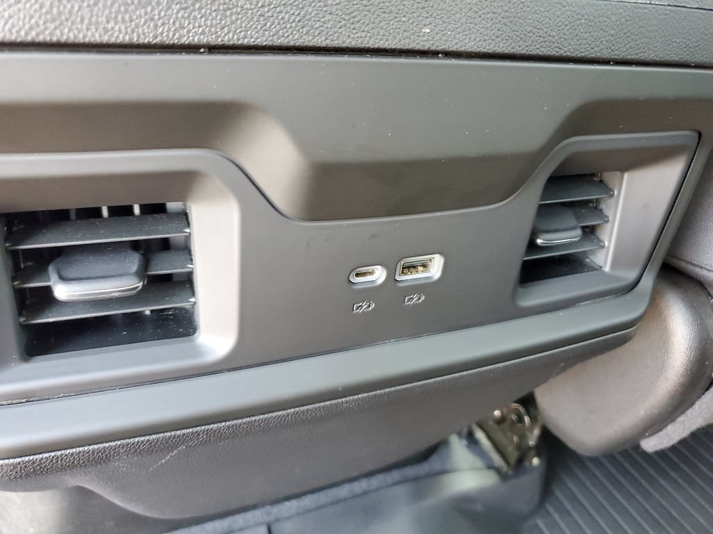 Used 2022 Chevrolet Silverado 1500 RST AWD/4WD image 12