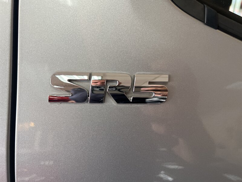 Used 2020 Toyota Tacoma SR5 RWD image 32