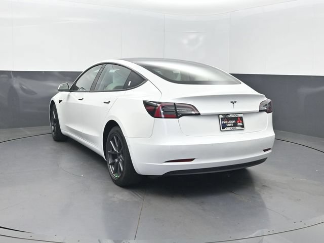 Used 2022 Tesla Model 3 Standard Range RWD image 24