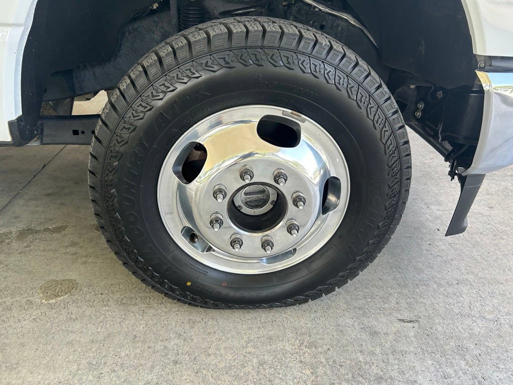 Used 2025 Ford F350 Lariat AWD/4WD image 26
