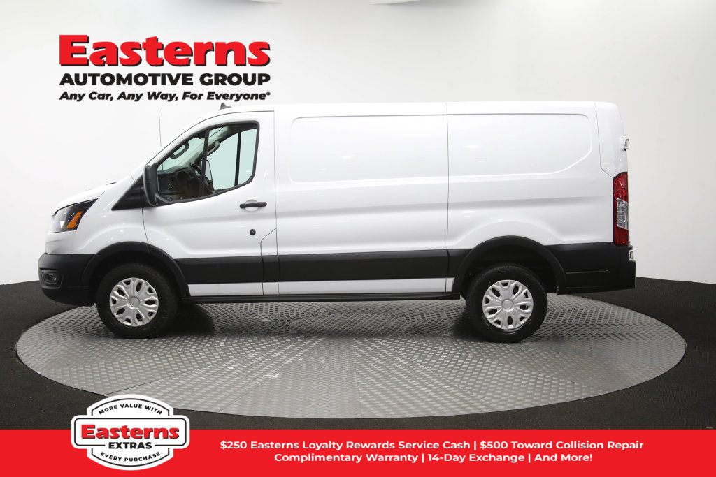 Used 2023 Ford Transit 250 Low Roof w/ Exterior Upgrade Package RWD image 60