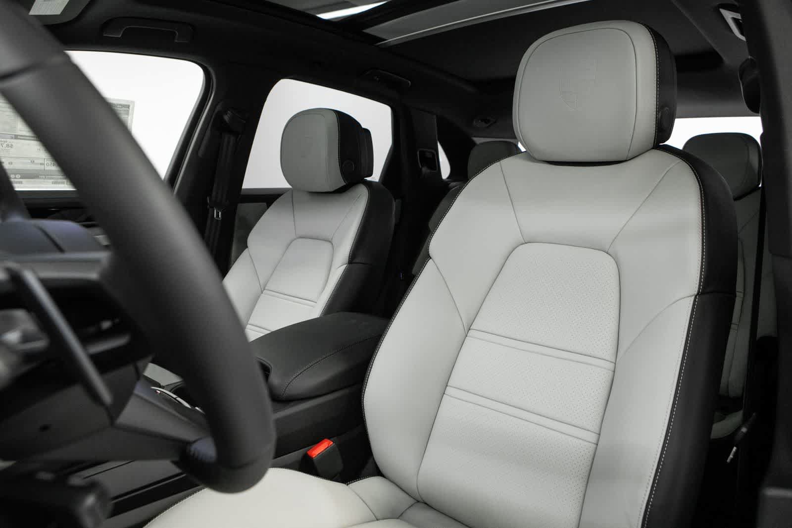 New 2026 Porsche Cayenne S AWD/4WD image 5
