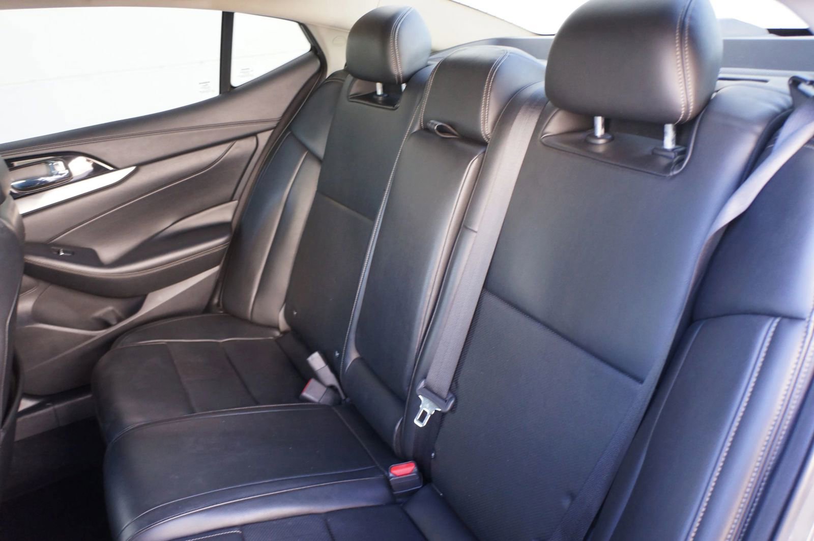 Used 2020 Nissan Maxima 3.5 SV w/ Floor Mat Group image 32