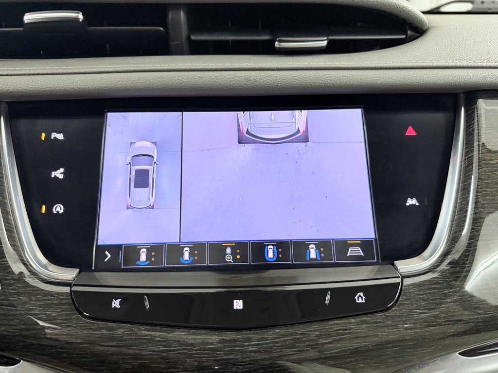Used 2020 Cadillac XT6 Premium Luxury FWD image 19
